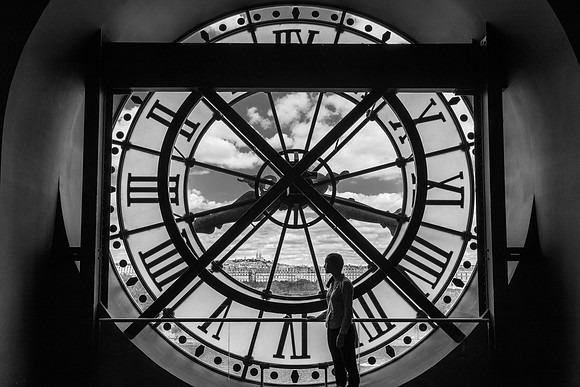 Eva On The Clock – Paris, Musée d'Orsay
