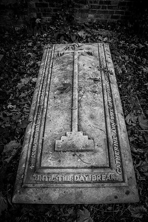 Highgate cemetery, London