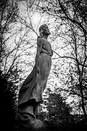 Highgate cemetery, London